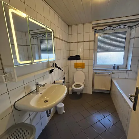 Semesterbostad Esila Haus